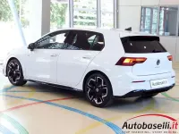 Usata VW Golf VIII R-line 150 CV (110 kW) 2025 Bianco Berlina