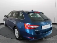 Usata Skoda Superb Executive 122 CV (89 kW) 2021 Bluazzurro Station wagon