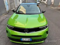 Usata Opel Mokka Edition 101 CV (74 kW) 2023 Verde SUV