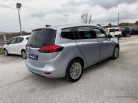 Usata Opel Zafira Tourer Cosmo 135 CV (99 kW) 2016 Blu Monovolume
