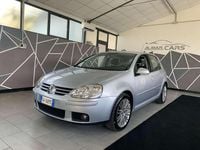Usata VW Golf V Comfortline 102 CV (75 kW) 2007 Argento Berlina