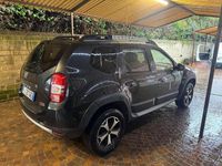 Usata Dacia Duster Lauréate 115 CV (84 kW) 2017 Nero Station wagon