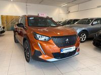 Occasion Peugeot 2008 Allure 101 ch (74 kW) 2023 Orange SUV