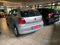 Usata VW Polo 75 CV (55 kW) 2012 Argento metallizzato Utilitaria