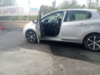 Usata Peugeot 208 82 CV (60 kW) 2017 Grigio Utilitaria