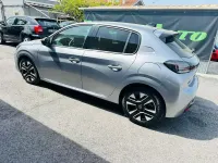 Usata Peugeot 208 Allure 101 CV (74 kW) 2025 Argento Utilitaria