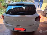 Usata Dacia Sandero 65 CV (47 kW) 2025 Bianco Berlina