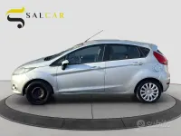Usata Ford Fiesta Titanium 82 CV (60 kW) 2012 Grigio Berlina