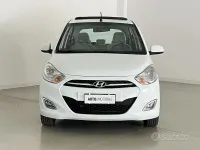 Usata Hyundai i10 69 CV (50 kW) 2012 Bianco Utilitaria