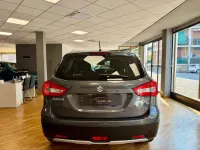 Usata Suzuki SX4 S-Cross 111 CV (81 kW) 2019 Grigio SUV