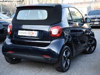 Usata Smart ForTwo Electric Drive Passion 60 kW (82 CV) 2022 Blu metallizzato Cabrio