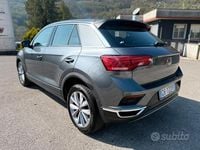 Usata VW T-Roc Business 150 CV (110 kW) 2021 Grigio SUV
