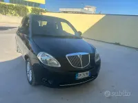 Usata Lancia Ypsilon 90 CV (66 kW) 2008 Nero Utilitaria