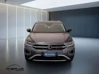 Usata VW T-Roc Style 110 CV (80 kW) 2023 Grigio metallizzato scuro SUV