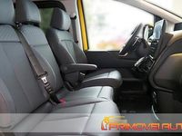 Usata Hyundai Staria Prime 177 CV (130 kW) 2024 Giallo Monovolume