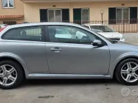 Usata Volvo C30 Summum 136 CV (100 kW) 2007 Grigio Utilitaria