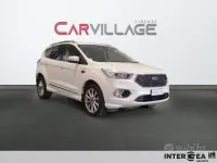 Usata Ford Kuga Vignale 179 CV (131 kW) 2019 Bianco SUV