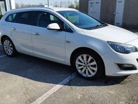 Usata Opel Astra Cosmo 140 CV (102 kW) 2013 Station wagon