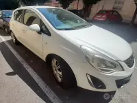 Usata Opel Corsa 85 CV (62 kW) 2011 Bianco Utilitaria