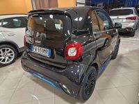 Usata Smart ForTwo Electric Drive Passion 41 kW (56 CV) 2019 Nero Utilitaria