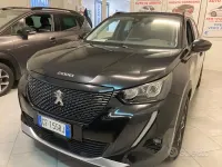 Usata Peugeot 2008 Allure 110 CV (80 kW) 2021 Grigio SUV