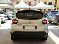 Usata Renault Captur 90 CV (66 kW) 2019 Grigio SUV