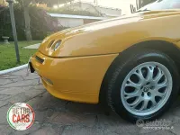 Usata Alfa Romeo Spider 144 CV (105 kW) 1998 Giallo Cabrio