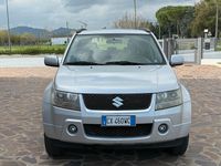 Usata Suzuki Grand Vitara 129 CV (94 kW) 2005 Argento SUV
