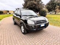 usata Hyundai Tucson 2.0 CRDi VGT Active 4X4 Garanzia