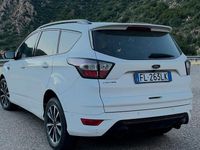 Usado Ford Kuga ST 120 CV (88 kW) 2017 SUV