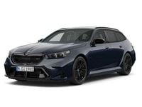 Nuova BMW M5 Comfort Edition 585 CV (430 kW) 2026 Blu / metallizzato Station wagon