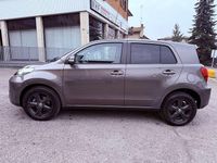 Usata Toyota Urban Cruiser Sol 90 CV (66 kW) 2012 Grigio Utilitaria