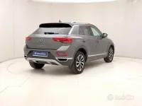 Usata VW T-Roc Style 110 CV (80 kW) 2023 Nero SUV