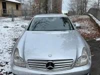 Usata Mercedes CLS350 272 CV (200 kW) 2004 Grigio Coupé