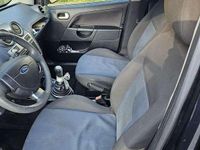 Usata Ford Fiesta Titanium 68 CV (50 kW) 2007 Nero Utilitaria