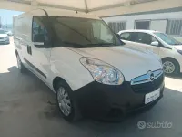 Usata Fiat Doblò 120 CV (88 kW) 2019 Bianco Monovolume