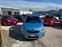 Usata Opel Agila 94 CV (69 kW) 2013 Blu Utilitaria