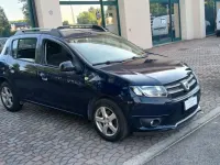 Usata Dacia Sandero 72 CV (52 kW) 2014 Blu Berlina