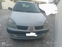 Usata Renault Clio II 58 CV (42 kW) 2003 Grigio Utilitaria