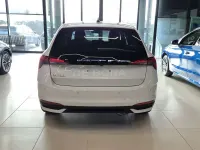 Nuova Skoda Scala Style 116 CV (85 kW) 2026 Bianco luna metallizzato Utilitaria