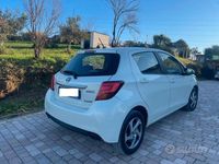 Usata Toyota Yaris Hybrid 75 CV (55 kW) 2016 Berlina