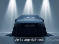 Usata Renault Clio V 140 CV (102 kW) 2022 Grigio Berlina