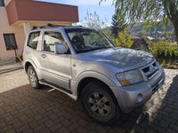 Usata Mitsubishi Pajero 160 CV (117 kW) 2003 Grigio SUV