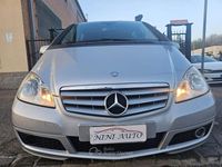 Usata Mercedes A180 Avantgarde 110 CV (80 kW) 2009 Argento Berlina