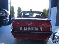 Usata Alfa Romeo 75 148 CV (108 kW) 1991 Rosso Berlina