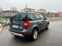 Usata Skoda Yeti GreenLine 105 CV (77 kW) 2015 Grigio SUV