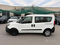 Usata Fiat Doblò Easy 95 CV (69 kW) 2021 Bianco Monovolume