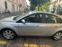 Usata Ford Focus 115 CV (84 kW) 2010 Grigio Berlina