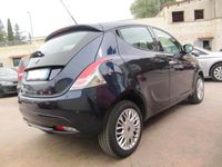 usata Lancia Ypsilon 1.2 69 CV - 2017