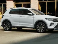 Usata VW T-Cross R-line Plus 115 CV (84 kW) 2025 Pure white SUV